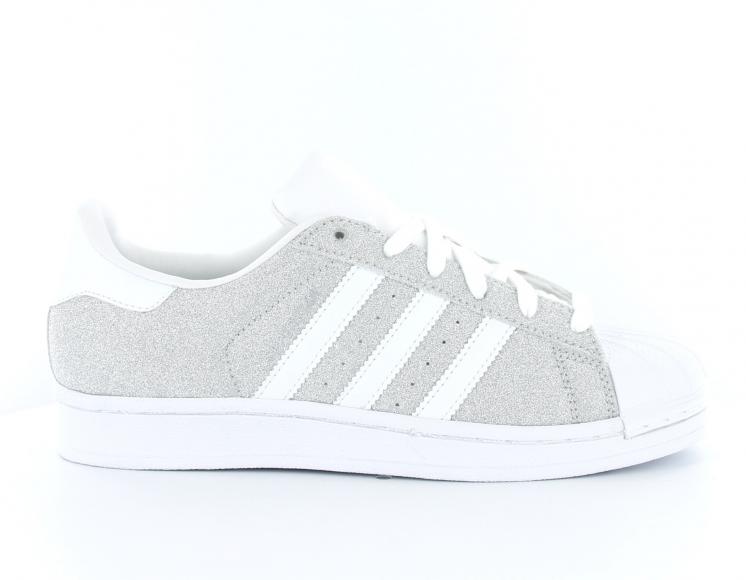 adidas superstar femme grise daim